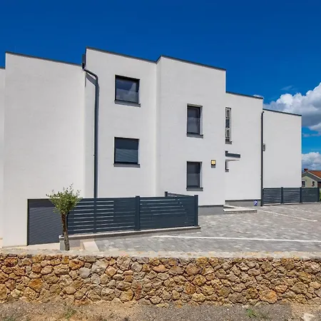 Appartement With Parking Space Vantacici, Krk - 25536 Malinska
