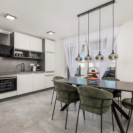 With Parking Space Vantacici, Krk - 25536 Appartement Malinska